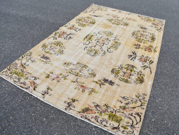 5 ft. x 8 ft. Vintage Turkish Rug TR10777 Image 1