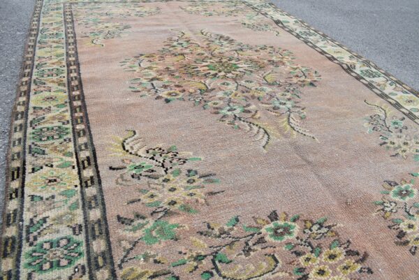 5.8 ft. x 8.9 ft. Vintage Turkish Rug TR10787 Image 5