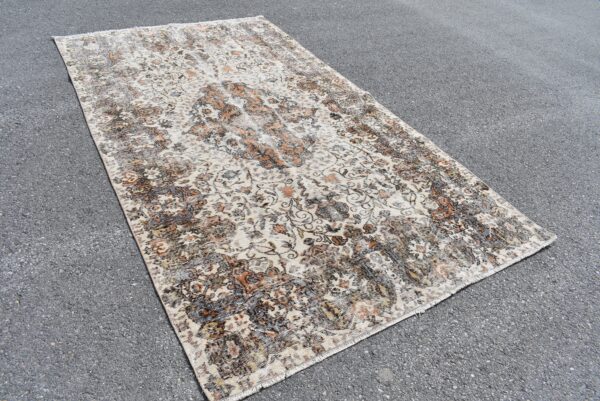 5.3 ft. x 9.6 ft. Vintage Turkish Rug TR10807 Image 3