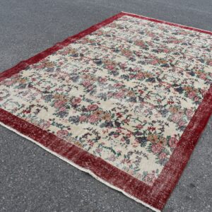 5.6 ft. x 9.4 ft. Vintage Turkish Rug TR10817 Image 1