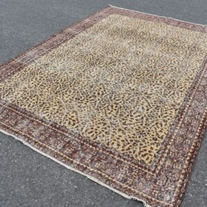 6.8 ft. x 9.5 ft. Vintage Turkish Rug TR10837 Image 1