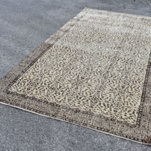 5.3 ft. x 9 ft. Vintage Turkish Rug TR10887 Image 1