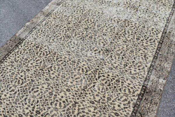 5.3 ft. x 9 ft. Vintage Turkish Rug TR10887 Image 5