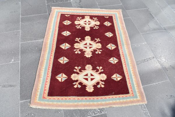 2.8 ft. x 3.8 ft. Vintage Turkish Rug TR10947 Image 2