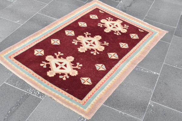 2.8 ft. x 3.8 ft. Vintage Turkish Rug TR10947 Image 1