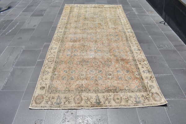 4.7 ft. x 9.8 ft. Vintage Turkish Rug TR10957 Image 2