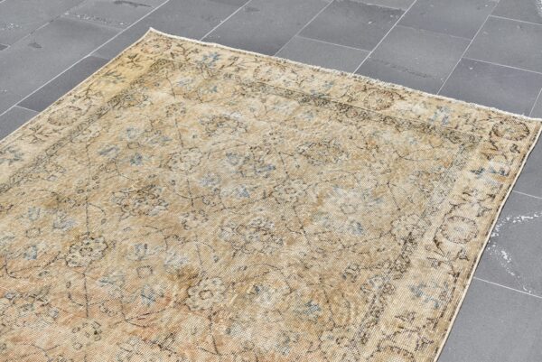 4.7 ft. x 9.8 ft. Vintage Turkish Rug TR10957 Image 4