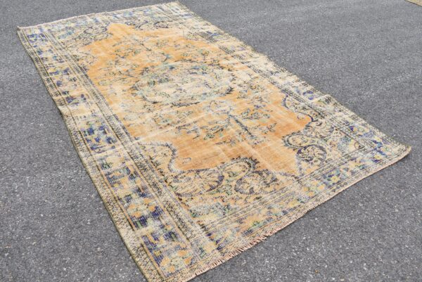 5.4 ft. x 9.3 ft. Vintage Turkish Rug TR10997 Image 3