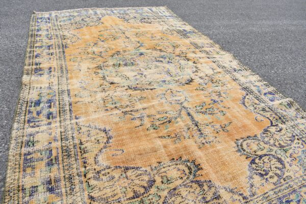 5.4 ft. x 9.3 ft. Vintage Turkish Rug TR10997 Image 5