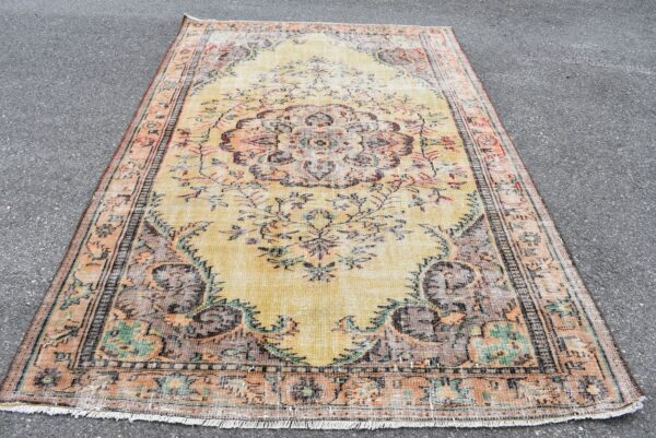 5.7 ft. x 9.5 ft. Vintage Turkish Rug TR11007 Image 2