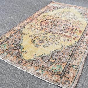 5.7 ft. x 9.5 ft. Vintage Turkish Rug TR11007 Image 1