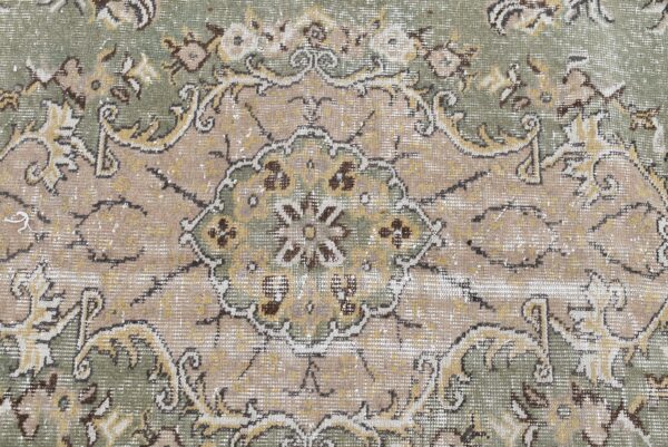 5.8 ft. x 9.2 ft. Vintage Turkish Rug TR11027 Image 6