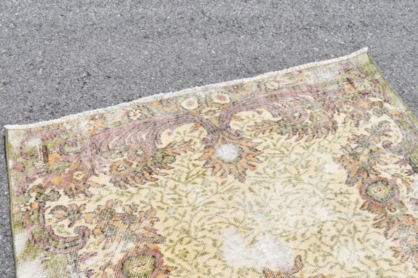 4.9 ft. x 8.3 ft. Vintage Turkish Rug TR11047 Image 4