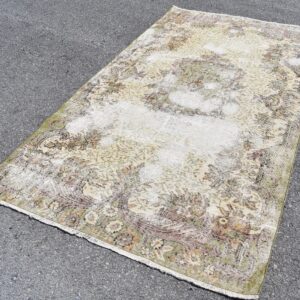 4.9 ft. x 8.3 ft. Vintage Turkish Rug TR11047 Image 1