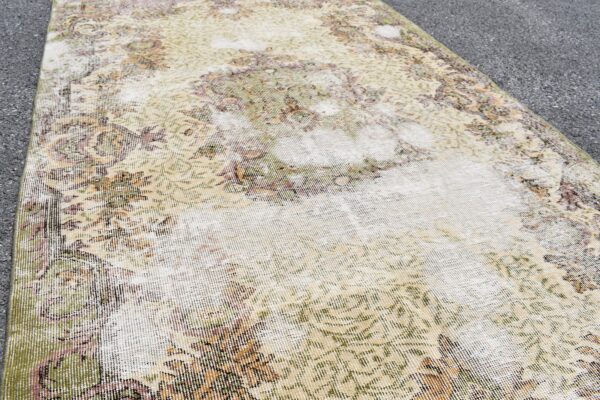 4.9 ft. x 8.3 ft. Vintage Turkish Rug TR11047 Image 5