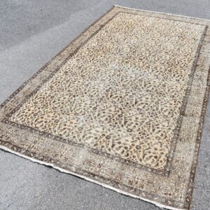 5.1 ft. x 8.9 ft. Vintage Turkish Rug TR11057 Image 1