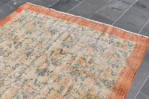 5.7 ft. x 9.1 ft. Vintage Turkish Rug TR11167 Image 4