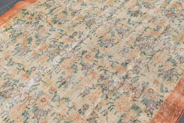 5.7 ft. x 9.1 ft. Vintage Turkish Rug TR11167 Image 5