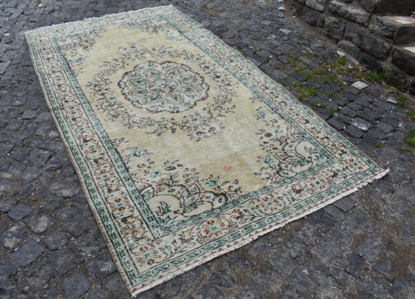 5.1 ft. x 9.2 ft. Vintage Turkish Rug TR11207 Image 2