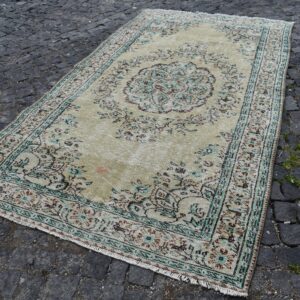 5.1 ft. x 9.2 ft. Vintage Turkish Rug TR11207 Image 1