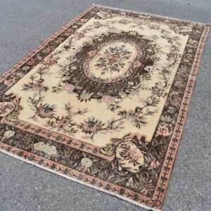 5.6 ft. x 9 ft. Vintage Turkish Rug TR11247 Image 1