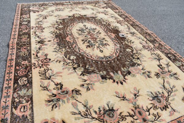 5.6 ft. x 9 ft. Vintage Turkish Rug TR11247 Image 5