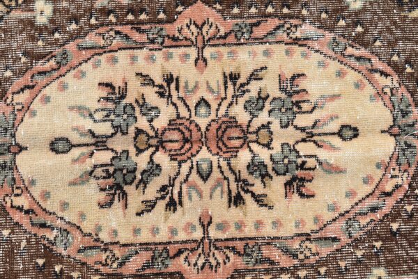 5.6 ft. x 9 ft. Vintage Turkish Rug TR11247 Image 6