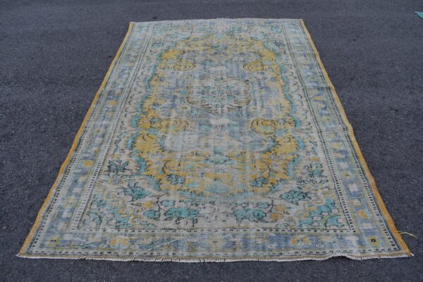 6.1 ft. x 9.5 ft. Vintage Turkish Rug TR11257 Image 2