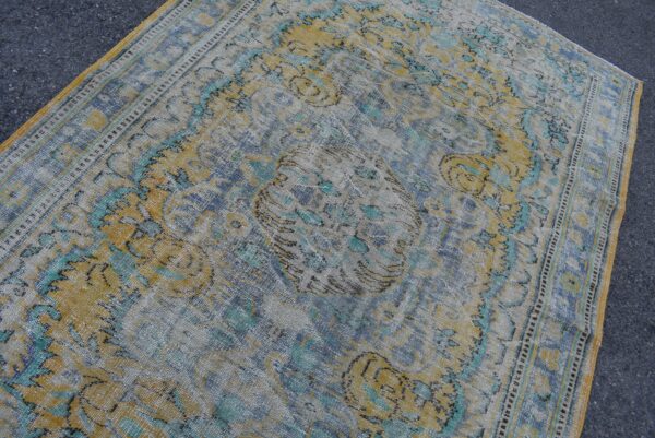 6.1 ft. x 9.5 ft. Vintage Turkish Rug TR11257 Image 4