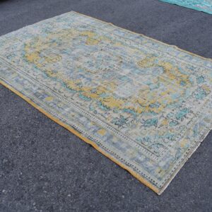 6.1 ft. x 9.5 ft. Vintage Turkish Rug TR11257 Image 1