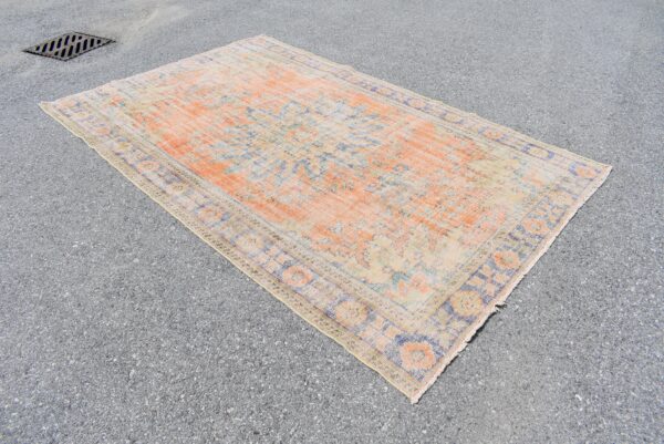 5.8 ft. x 9.2 ft. Vintage Turkish Rug TR11267 Image 3