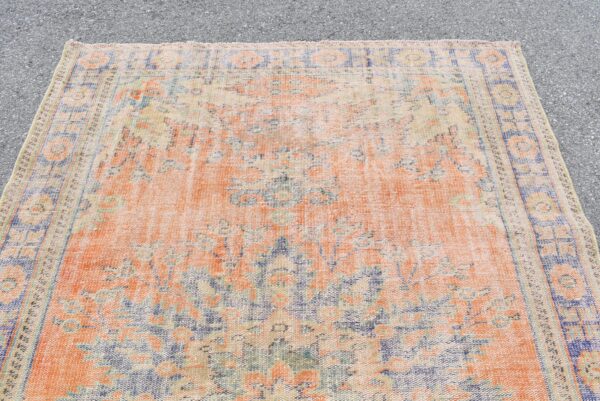 5.8 ft. x 9.2 ft. Vintage Turkish Rug TR11267 Image 4