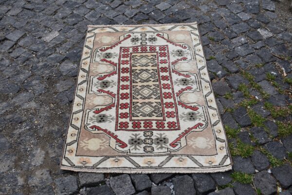 2.6 ft. x 3.8 ft. Vintage Turkish Rug TR11357 Image 2