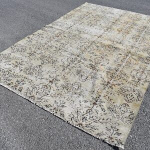 6.2 ft. x 9.1 ft. Vintage Turkish Rug TR11397 Image 1