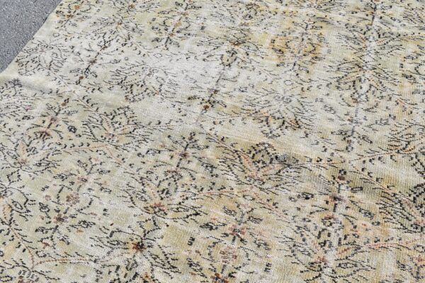 6.2 ft. x 9.1 ft. Vintage Turkish Rug TR11397 Image 5