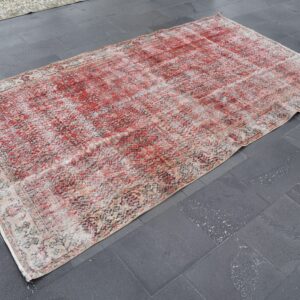 5.2 ft. x 9.3 ft. Vintage Turkish Rug TR11537 Image 1