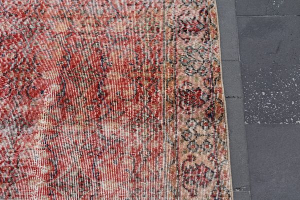 5.2 ft. x 9.3 ft. Vintage Turkish Rug TR11537 Image 6