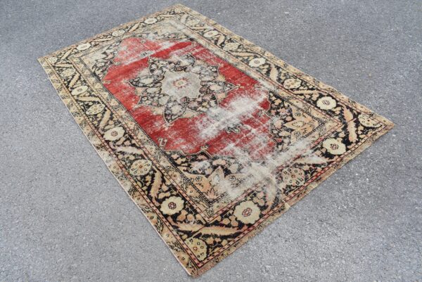 4.4 ft. x 7.2 ft. Vintage Turkish Rug TR11547 Image 3