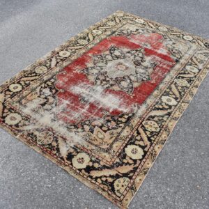 4.4 ft. x 7.2 ft. Vintage Turkish Rug TR11547 Image 1