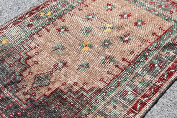 3.9 ft. x 6.4 ft. Vintage Turkish Rug TR11577 Image 5
