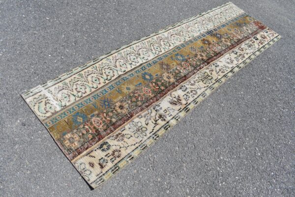 2.5 ft. x 8.4 ft. Vintage Patchwork Rug TR21474 Image 1