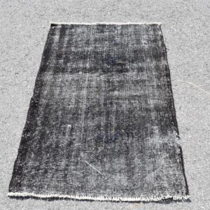 2.7 ft. x 4.4 ft. Vintage Overdyed Rug TR27793 Image 1