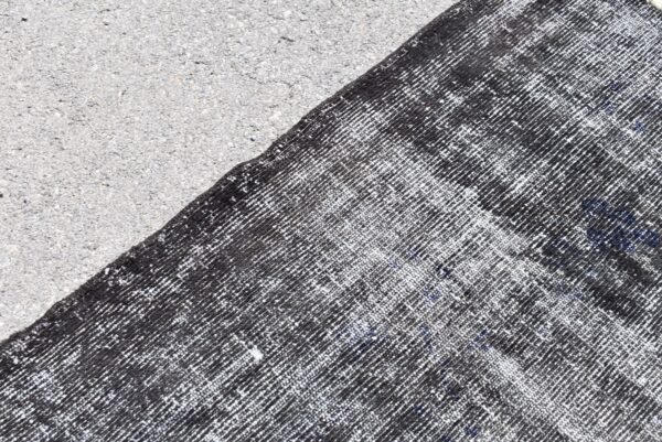 2.7 ft. x 4.4 ft. Vintage Overdyed Rug TR27793 Image 5