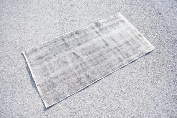 2.3 ft. x 4.5 ft. Vintage Overdyed Rug TR27823 Image 1