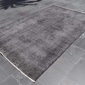 5.5 ft. x 9.3 ft. Vintage Overdyed Rug TR29003 Image 1