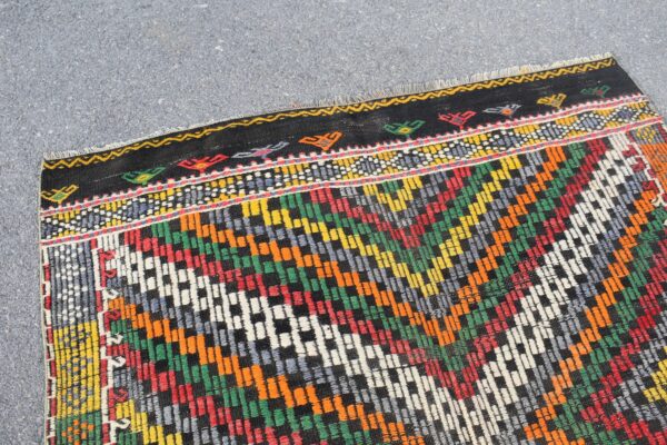 4.8 ft. x 9.7 ft. Vintage Kilim Rug TR59542 Image 6