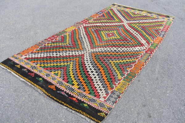 4.8 ft. x 9.7 ft. Vintage Kilim Rug TR59542 Image 1