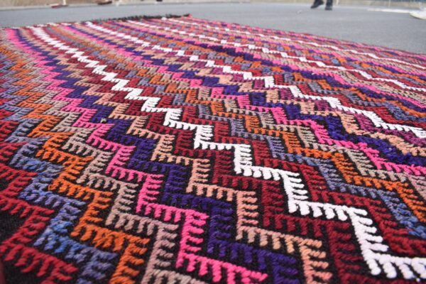 5.3 ft. x 9 ft. Vintage Kilim Rug TR59612 Image 5