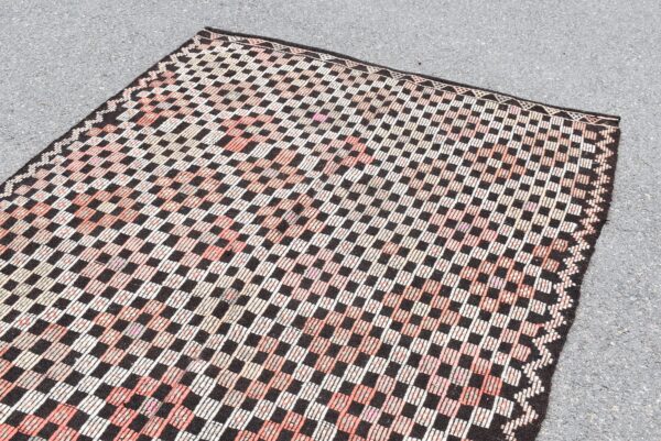 5.4 ft. x 10 ft. Vintage Kilim Rug TR59652 Image 4