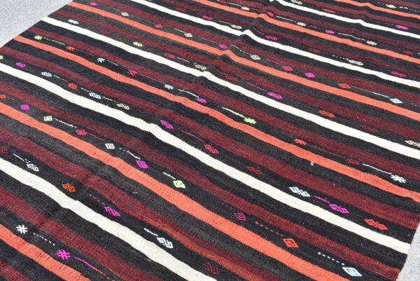 7.4 ft. x 11 ft. Vintage Kilim Rug TR59662 Image 5